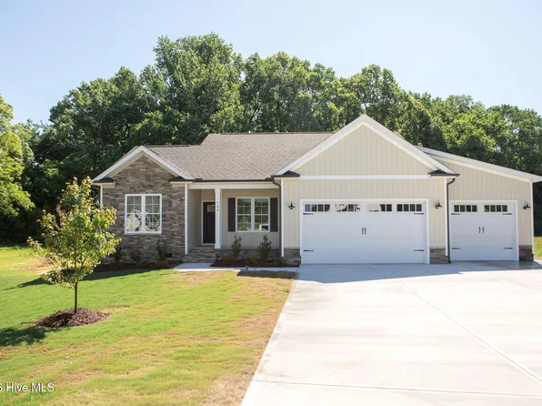 104 Lucky Lane, Pikeville, NC 27863