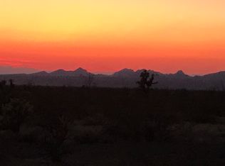 2570 W Cielo Rd, Yucca, AZ 86438