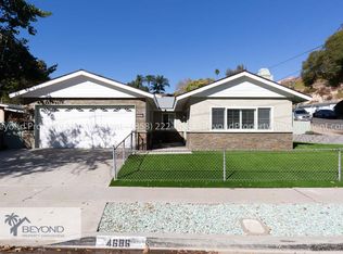 4686 Chateau Dr, San Diego, CA 92117