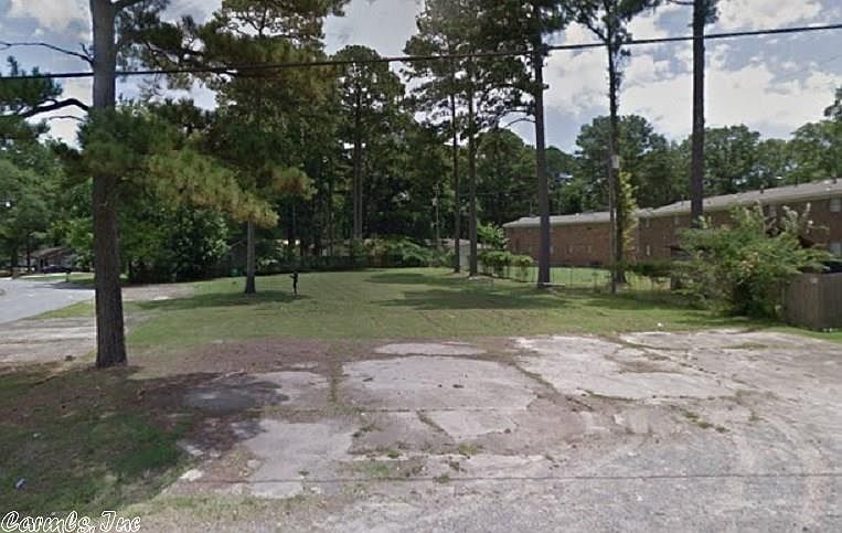 1st image of 9723 Hilaro Springs Rd