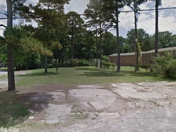 9723 Hilaro Springs Rd, Little Rock, AR 72209