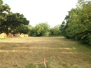 3100 Russell Rd, Arlington, TX 76001