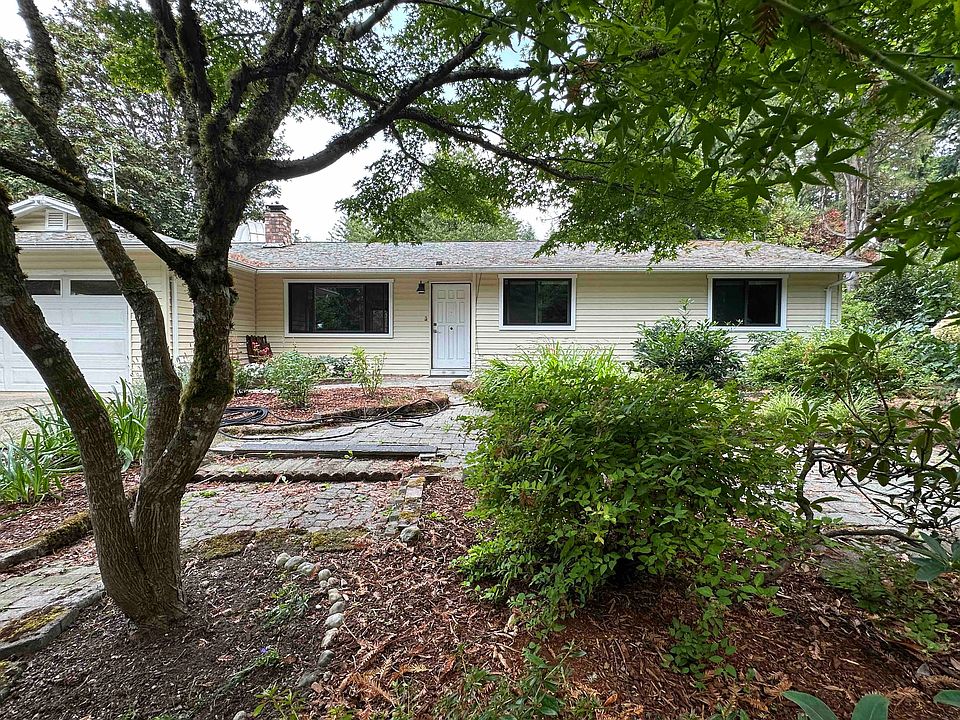 1st image of 12034 Carole Pl NE