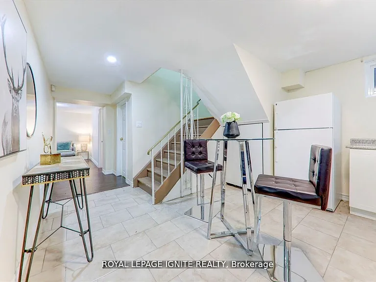 4010 Ellesmere Rd #BASEMENT — Photo 6