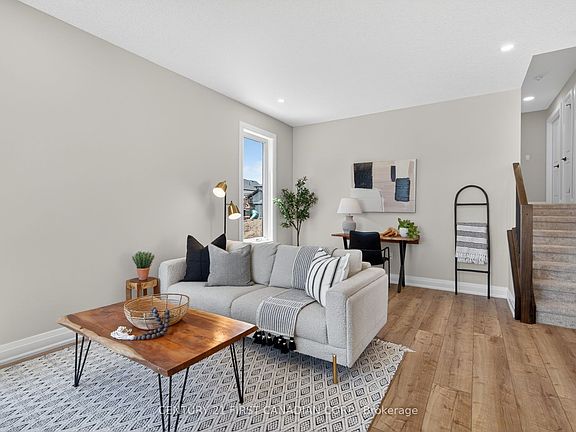 4th image of 11 Postma Cres