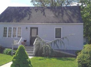 164 Grenada Ave, Roosevelt, NY 11575
