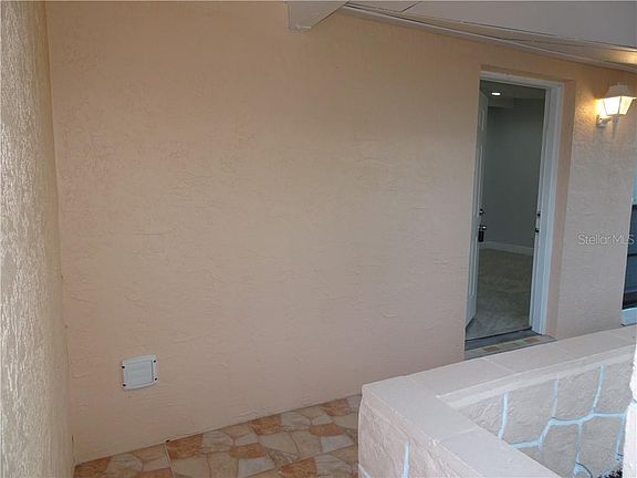 5th image of 10202 Bellhurst Ct