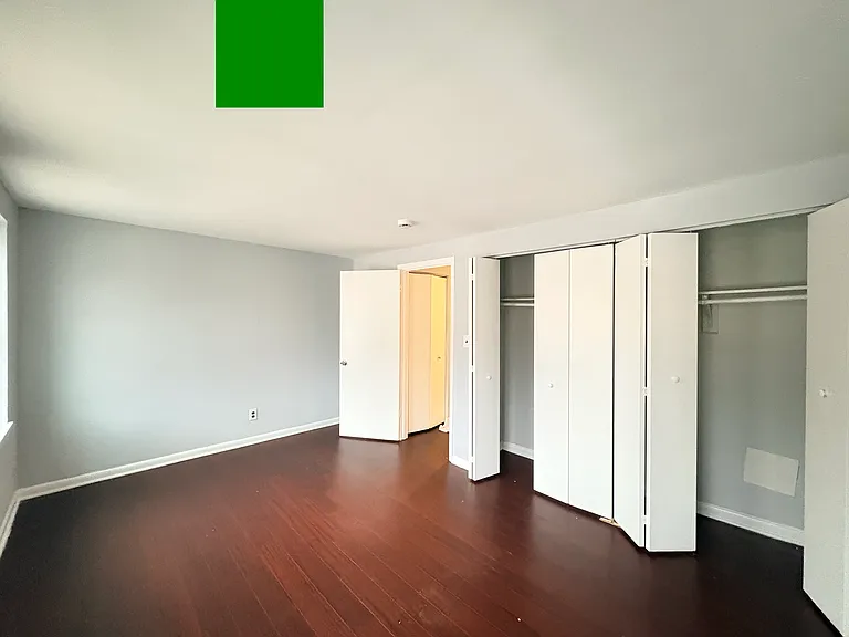 1307 E Madison St — Photo 7