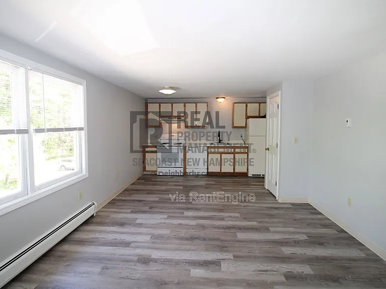 28 Ivy Ln #12 — Photo 4