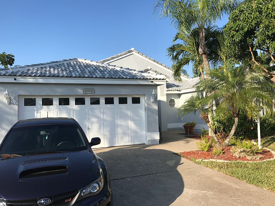 1st image of 4908 Broadstone Cir