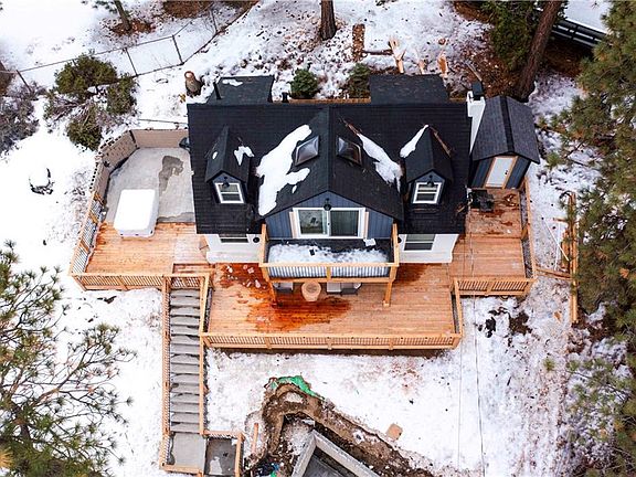 4th image of 790 Cove Dr