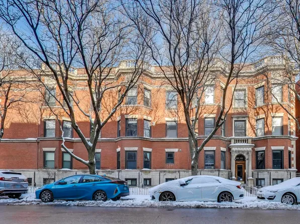 948 W Sheridan Rd #2D, Chicago, IL 60613