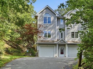 75 Park St #A, Ayer, MA 01432