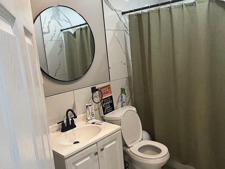 202-206 Berbro Ave #204-B — Photo 8