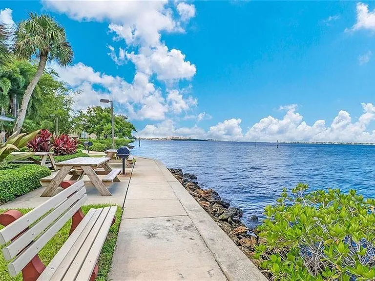 4586 Trawler Ct #201 — Photo 24
