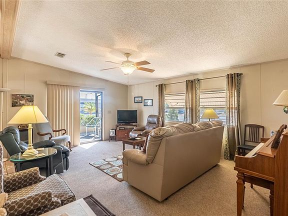 2nd image of 12217 Pawnee Dr