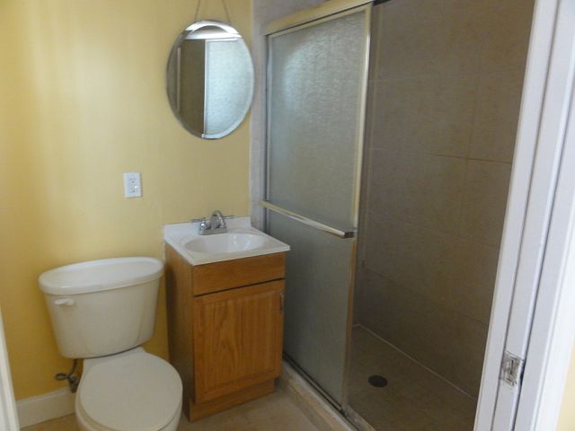 1st image of 8401 Byron Ave APT 6