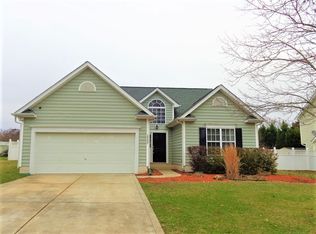 12535 Cumberland Crest Dr, Huntersville, NC 28078