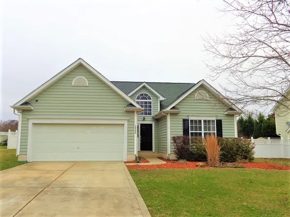 12535 Cumberland Crest Dr, Huntersville, NC 28078