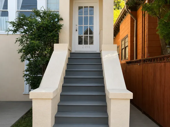 2114 Essex St APT A, Berkeley, CA 94705