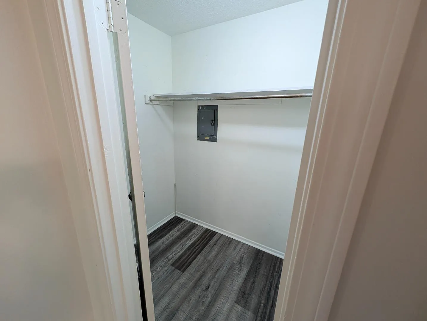 107 Feldman Drive - Unit 4 — Photo 3