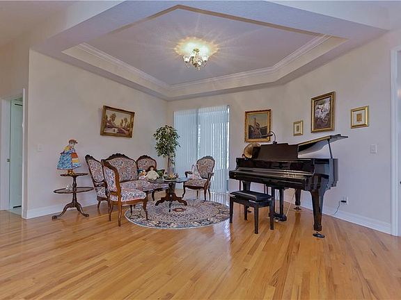 4th image of 5924 Flatwoods Manor Cir