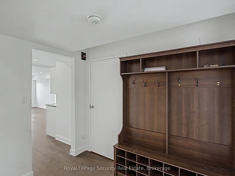 226 Lauder Ave #2 — Photo 10