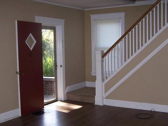 Living Room view of stairway/entry