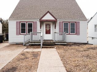 5155 Pierce St, Omaha, NE 68106