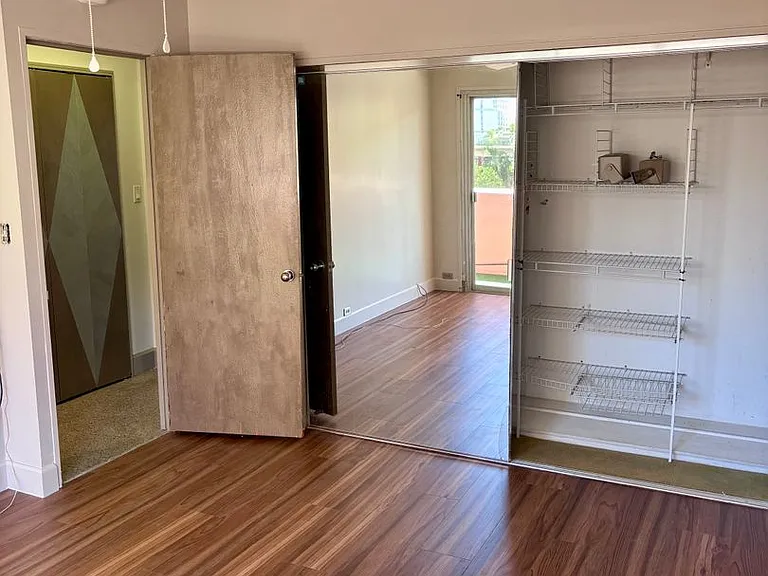 2118 Kuhio Ave #603 — Photo 11