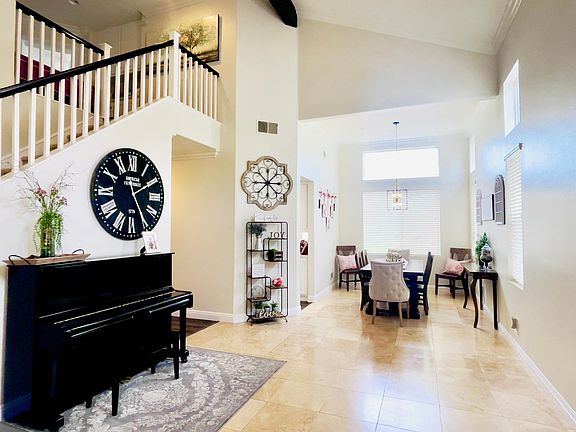 5th image of 3046 Maplewood Pl