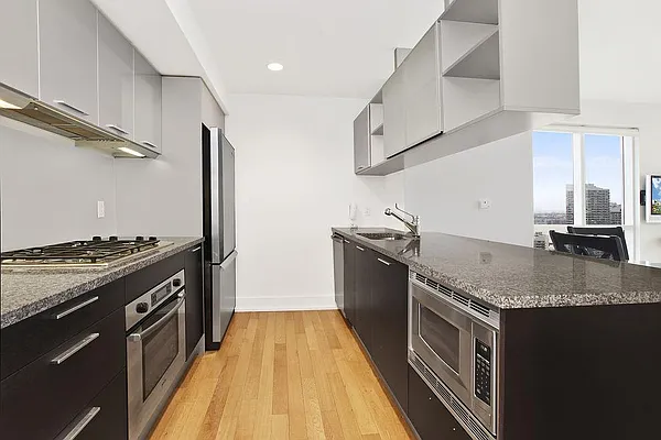 Rented by Corcoran | media 24