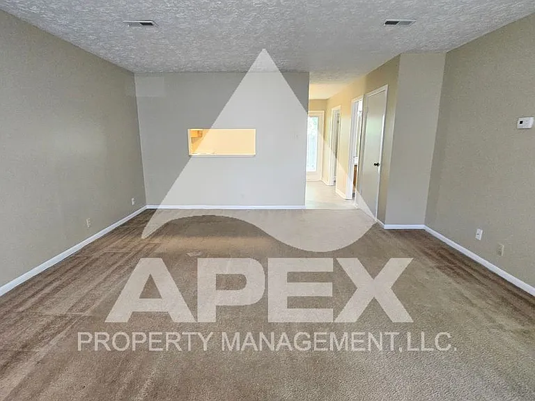 1331 Francis Station Dr — Photo 5