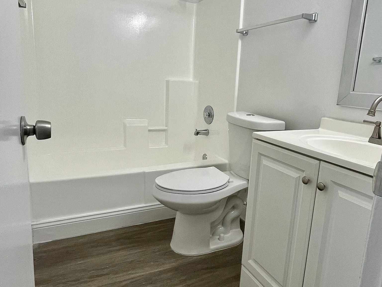 2 bed, $2,035 — Photo 1