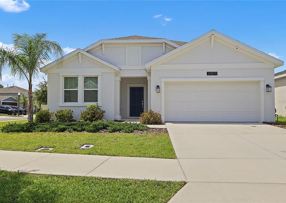 1st image of 33571 SKY BLOSSOM CIRCLE
