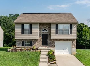 372 Rocky Pointe Ct, Walton, KY 41094