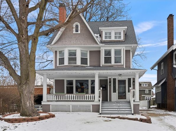 1181 Virginia Ave, Lakewood, OH 44107