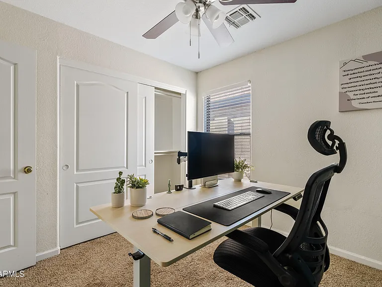 10901 W Lewis Ave — Photo 13