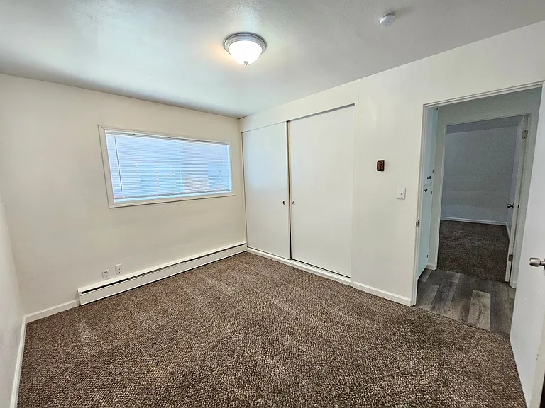615 S Alder St — Photo 22