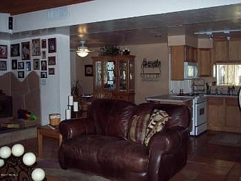4th image of 4031 W Flying Diamond Dr