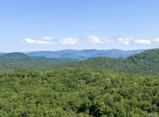 37 New Settlers Way, Glenville, NC 28736