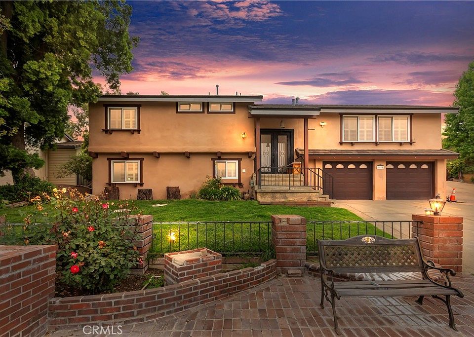 1st image of 8954 Caballero Dr