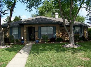 700 Robinlynn Rd, Mesquite, TX 75149