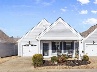 221 Rose Cottage Dr, Woodstock, GA 30189