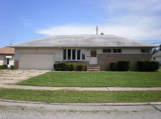 4653 Memphis Villas S, Brooklyn, OH