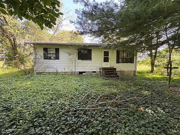 4th image of 2804 Old Lexington Rd