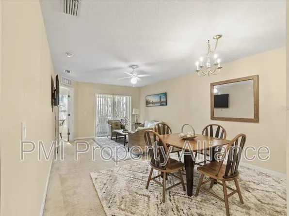 2774 Club Cortile Cir, Kissimmee, FL