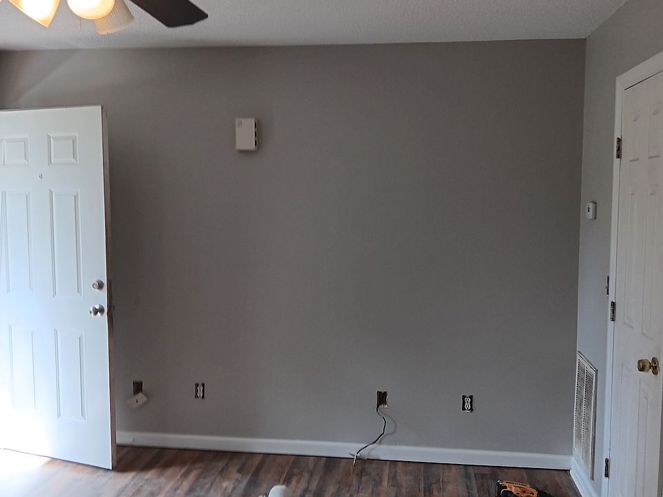 2nd image of 105 Ashlee Rd APT 6