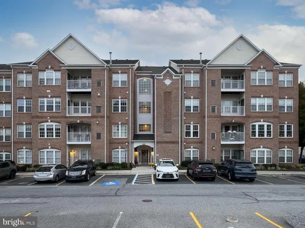 9502 Amberleigh Ln APT J, Perry Hall, MD 21128
