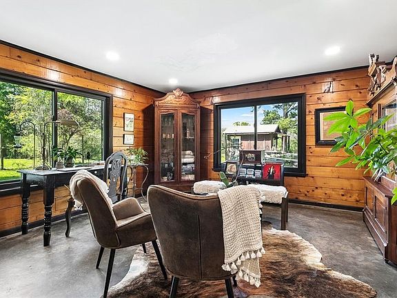 3rd image of 11180 Wardline Rd